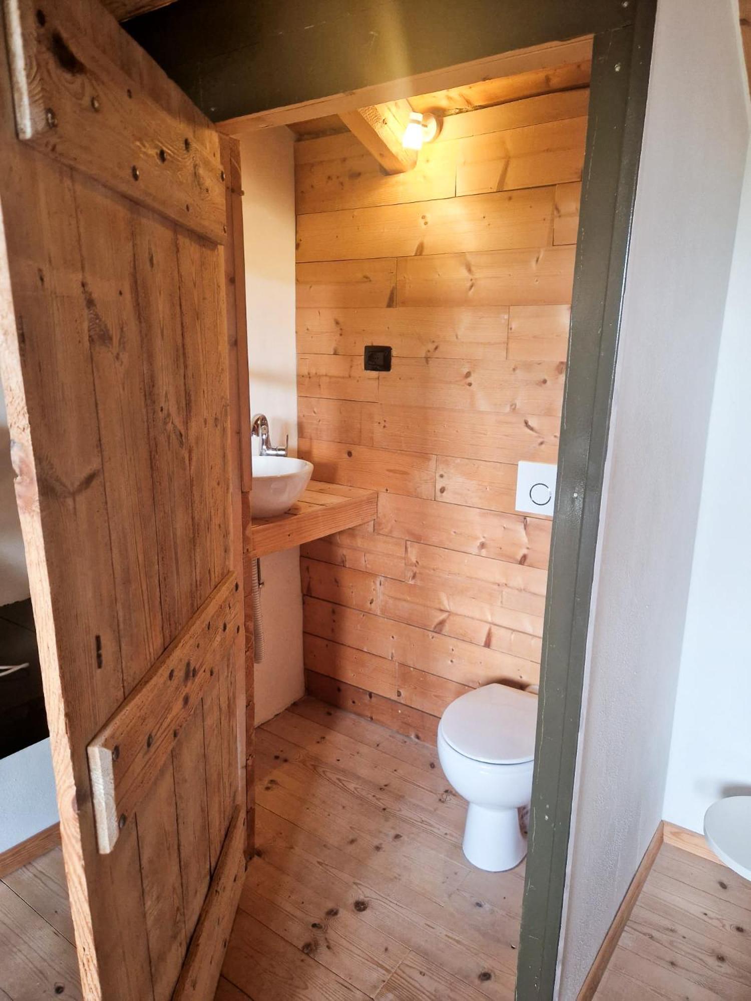 B&B Barbaia Levice Bagian luar foto