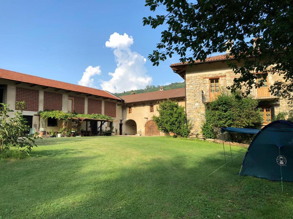 B&B Barbaia Levice Bagian luar foto